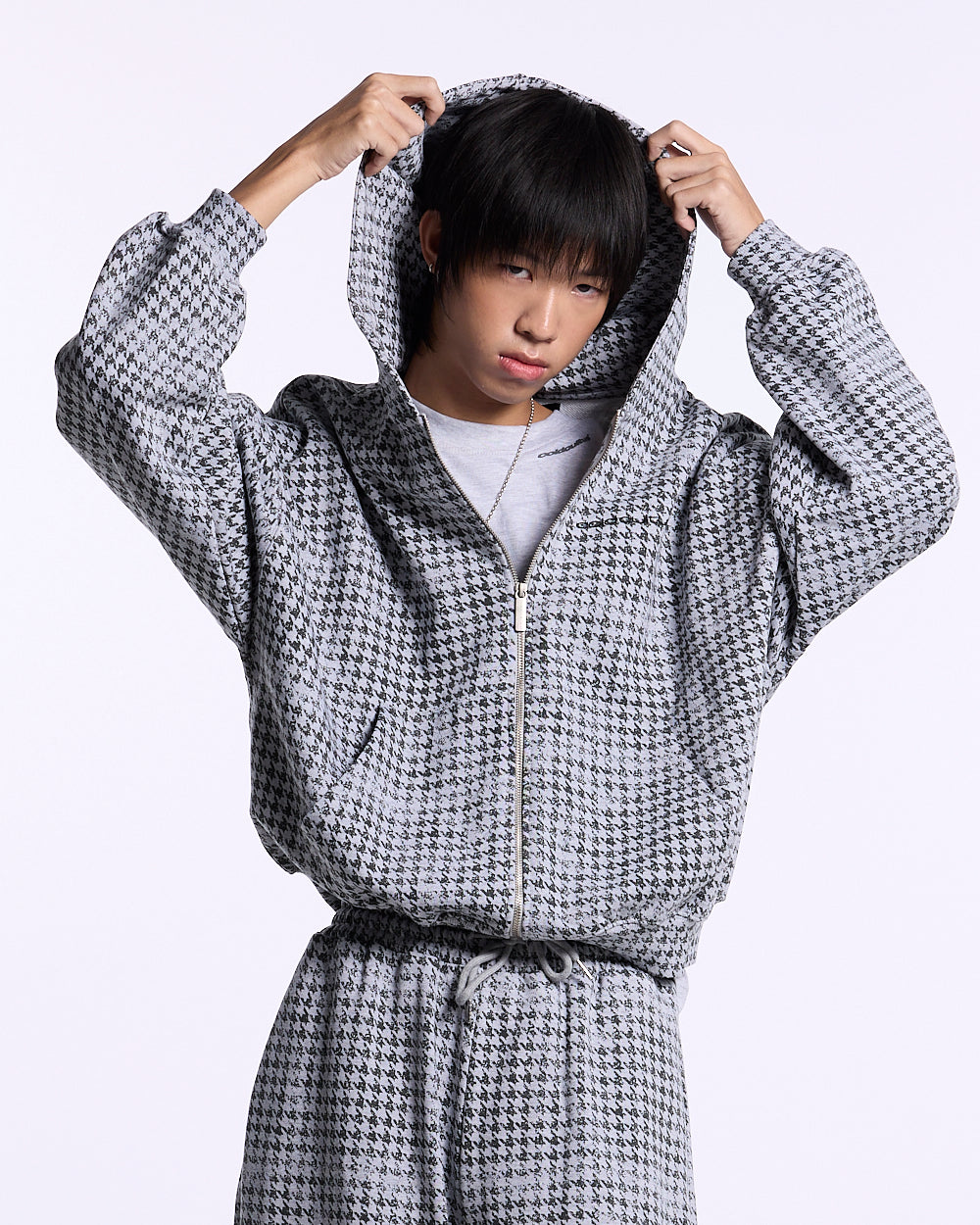 MAISON STREET ZIP HOODIE HEATHER GREY