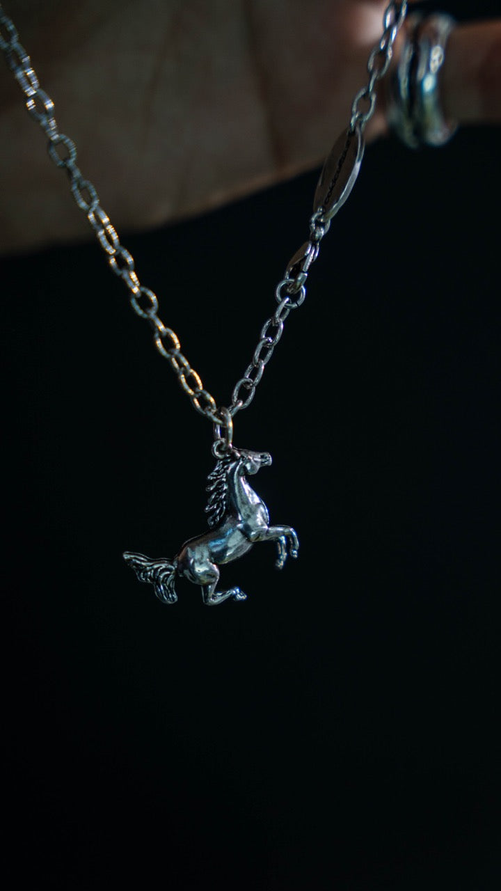 HORSE NECKLACE