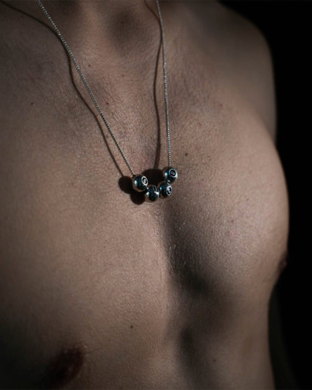 _0230__0076_balls-necklace3.jpg