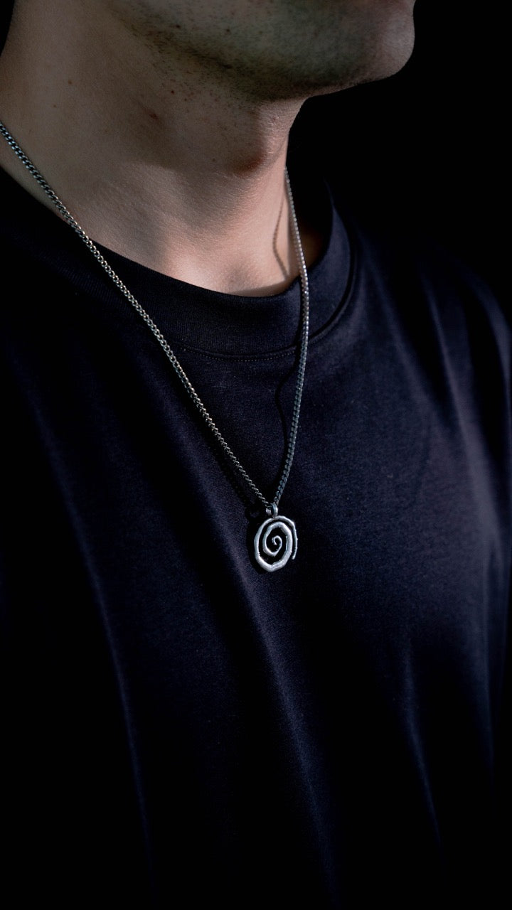 SPIRAL NECKLACE