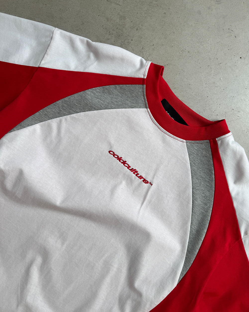 SPEED SPOKE TEE RED