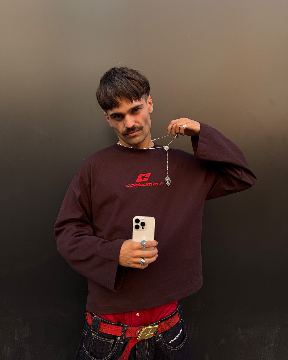 CURVED LONGSLEEVE BROWN
