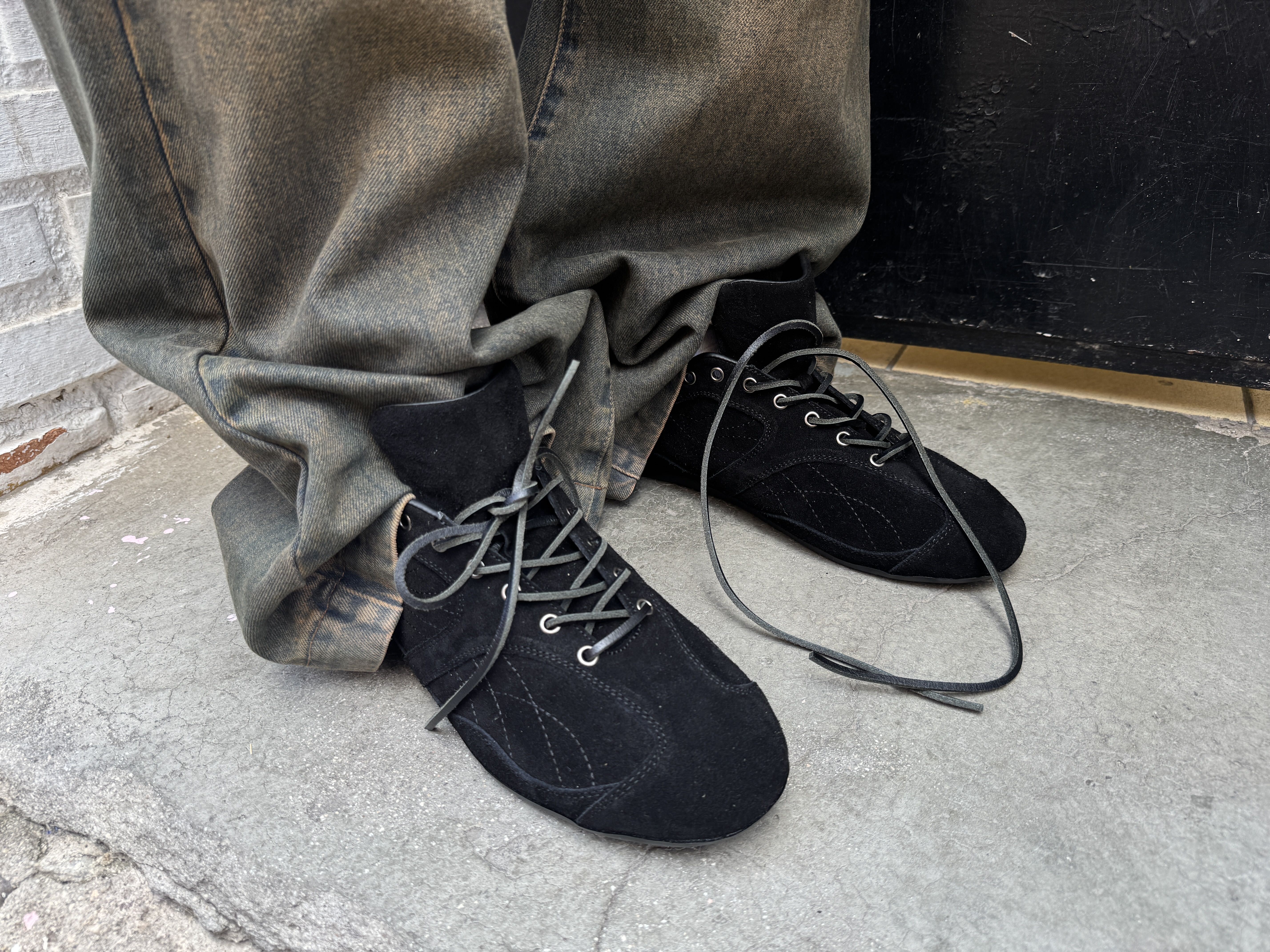 SILENT CODE SNEAKERS SUEDE BLACK