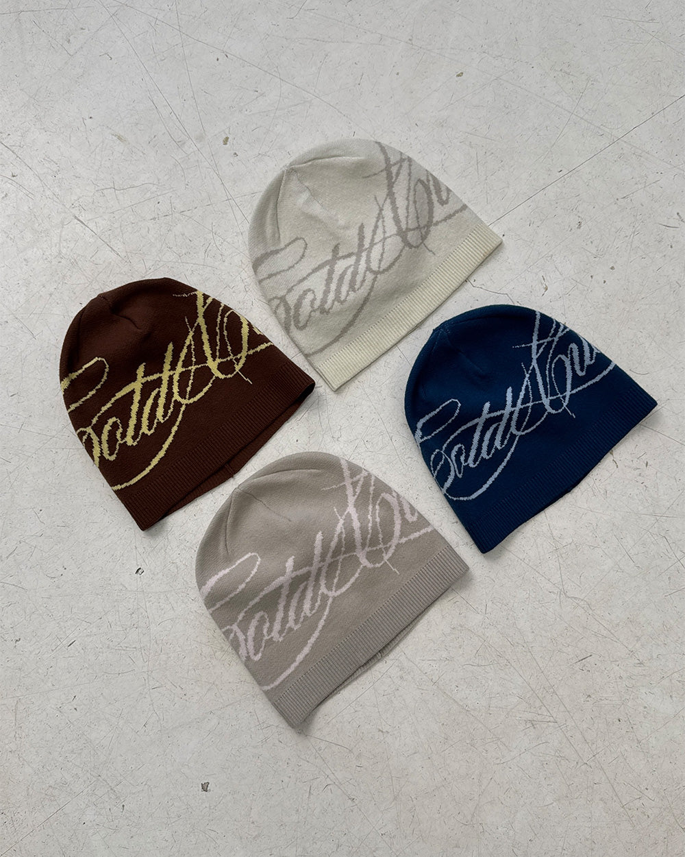SCRIPT BEANIE BLUE