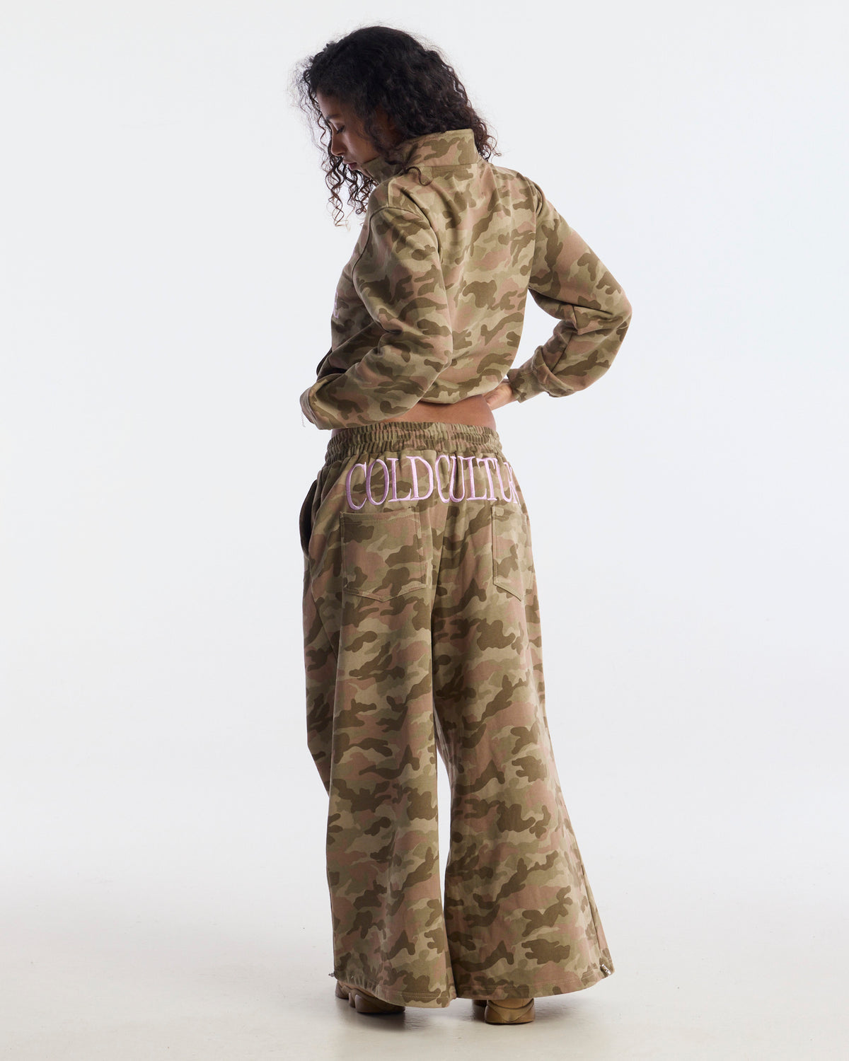 CAMO CLUB ZIP HOODIE CAMO - Cold Culture #woman