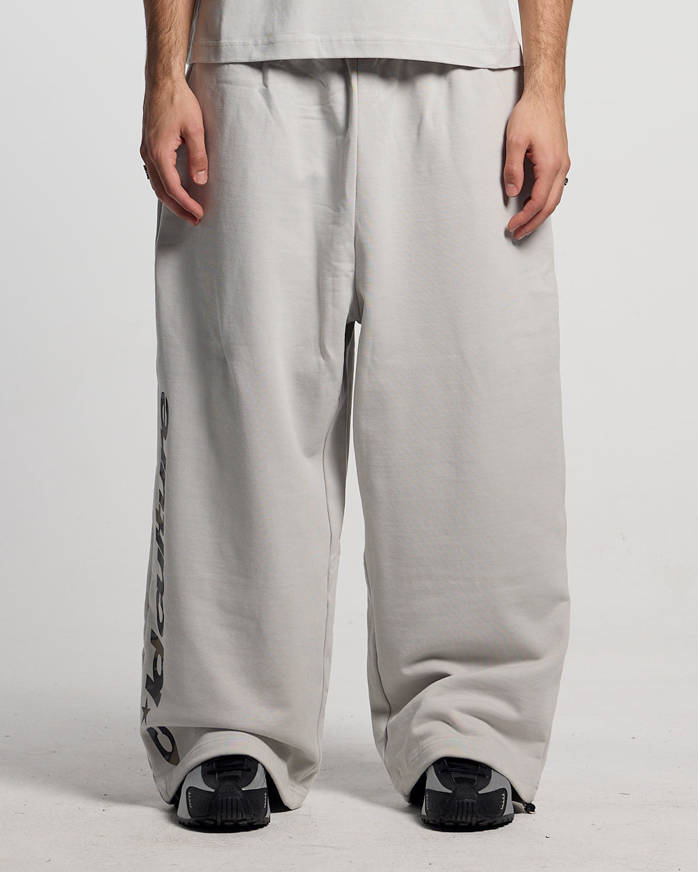 WILD CAMO SWEATPANTS LIGHT GREY