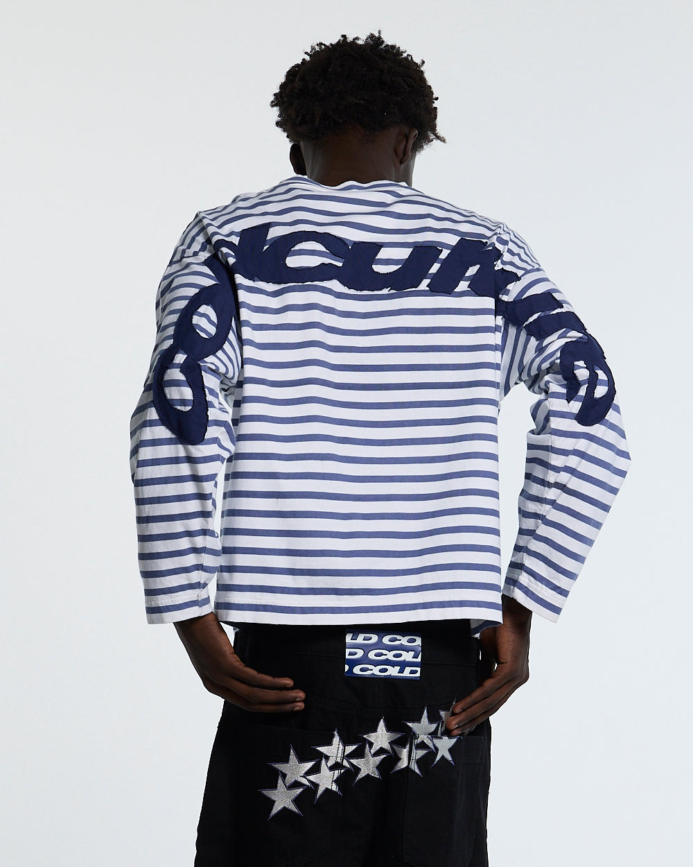 DISTRESS CURVED LONGSLEEVE NAVY STRIPES