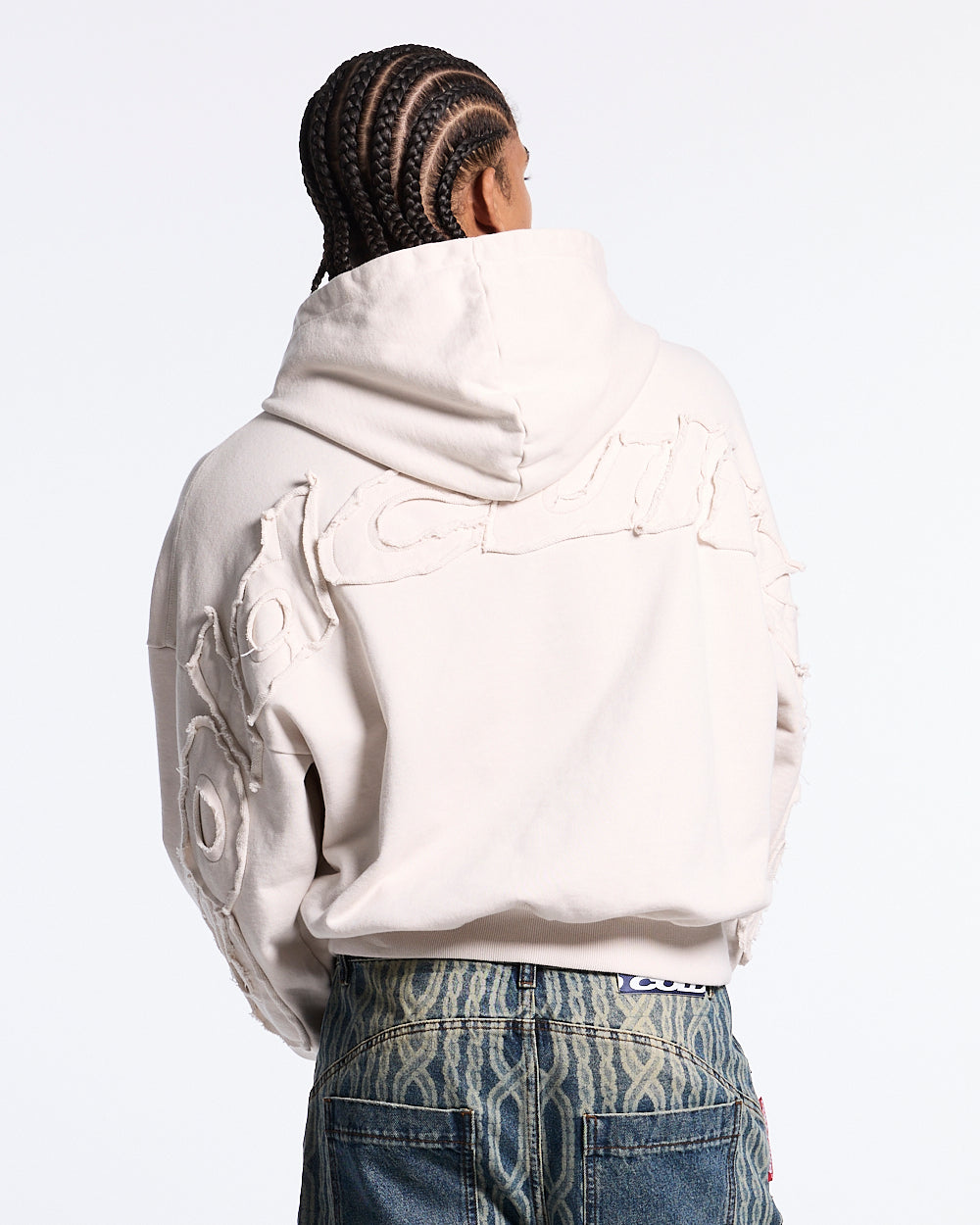DISTRESS CURVED HOODIE CREAM