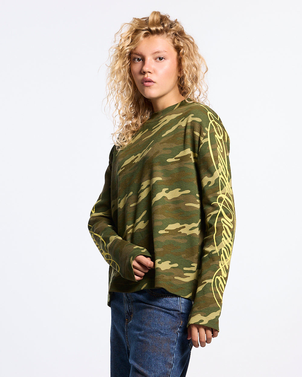 HIDDEN LONGSLEEVE CAMO