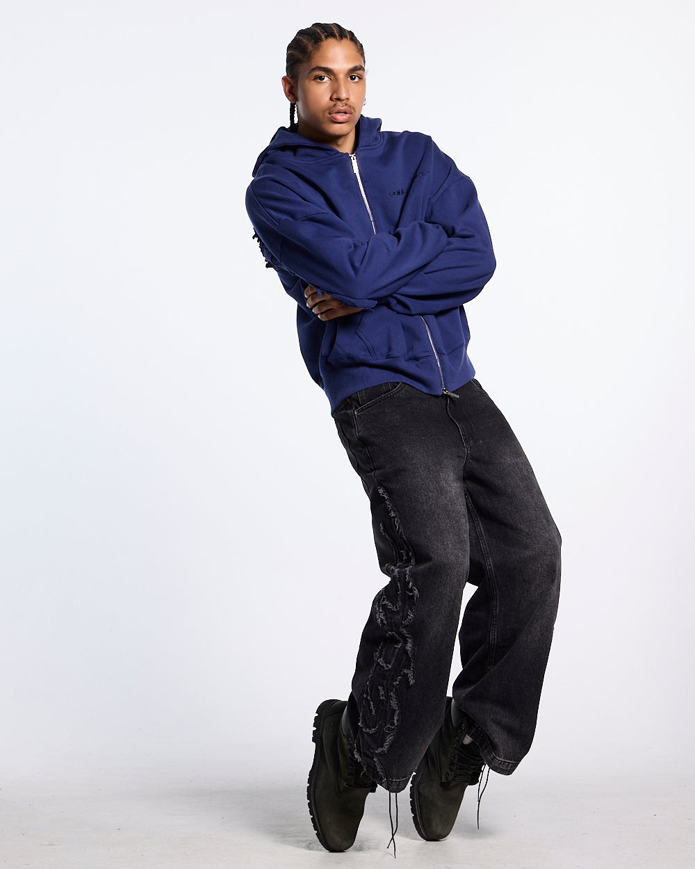 DISTRESS CURVED ZIP HOODIE NAVY