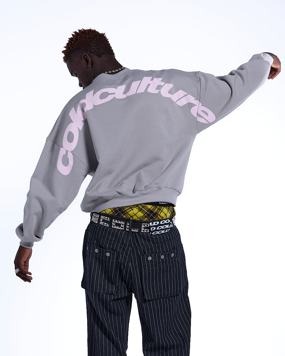 CURVED CREWNECK GREY