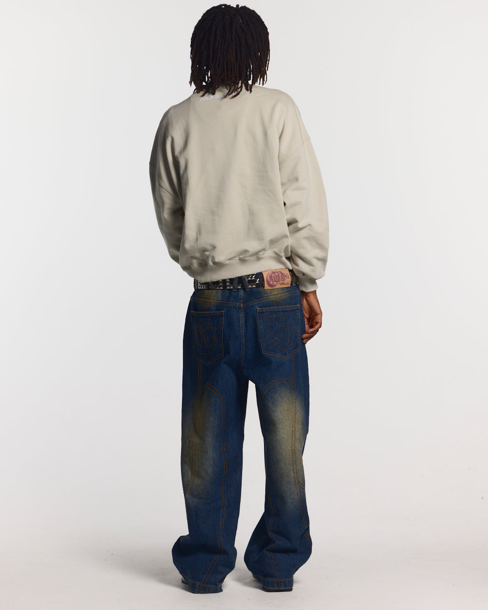 STARS CREWNECK PALE GREY