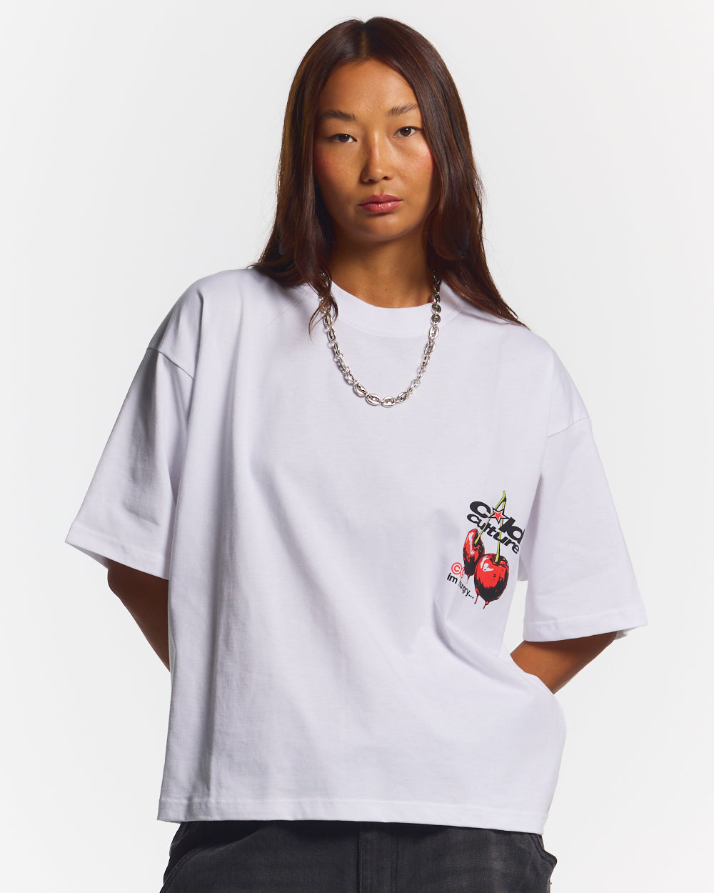 CHERRY TEE WHITE