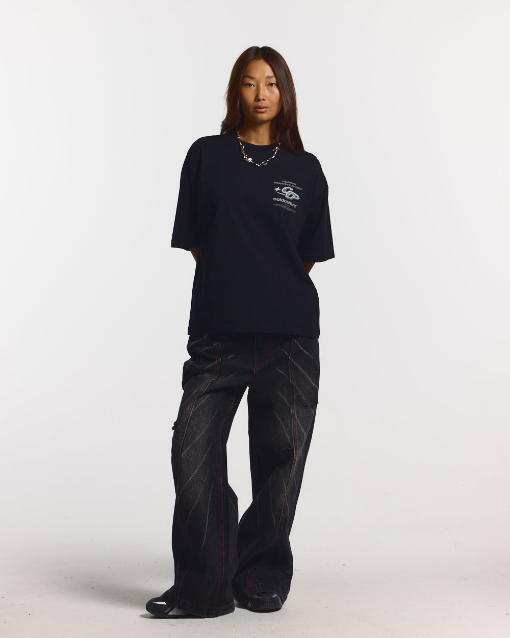 SPARKLY TEE BLACK