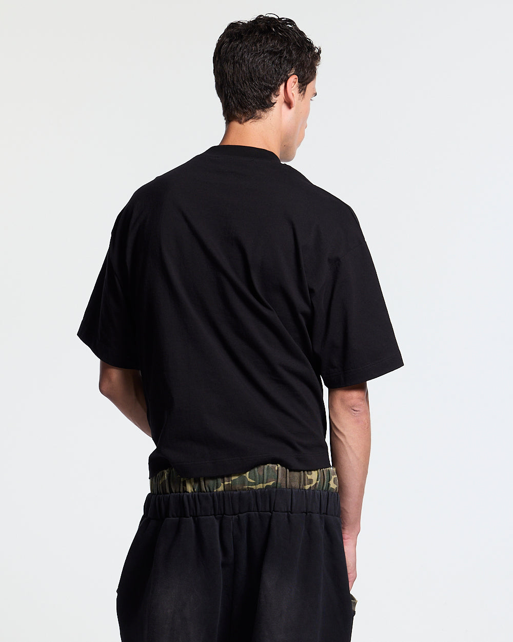 METAL SCRIPT TEE BLACK