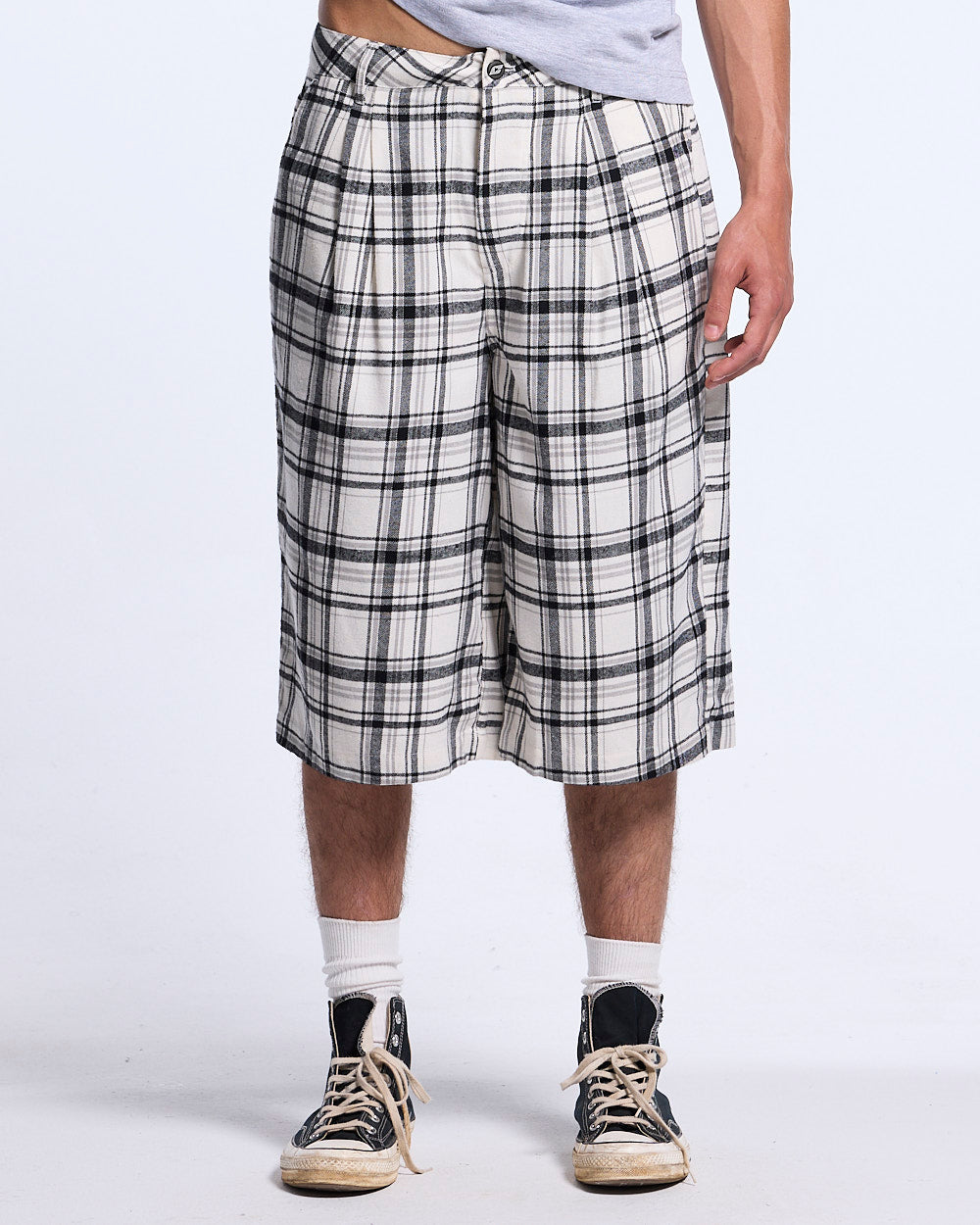 DINING CHECK JORTS BLACK