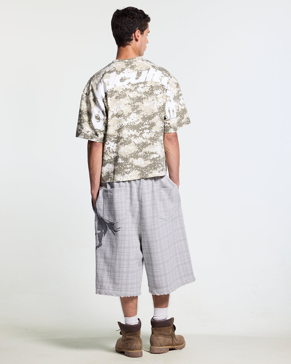 GROUND CURVED TEE GREEN