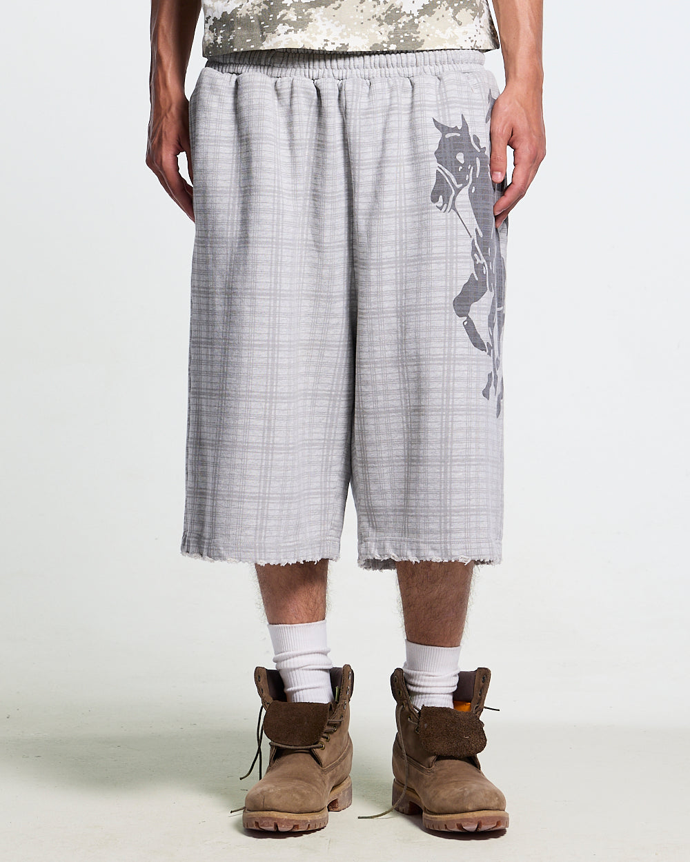 NOVEL SHORT SWEATPANTS GREY