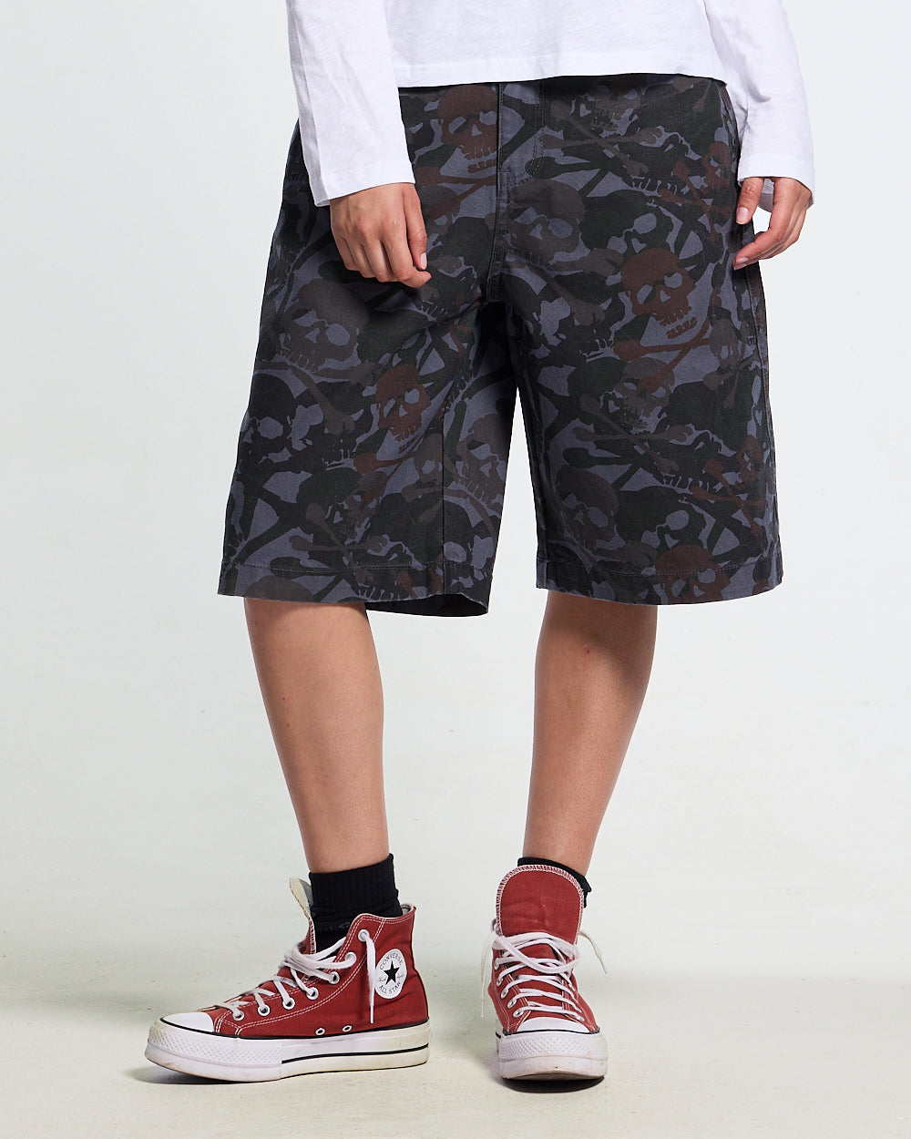 NIGHTSKULL SHORTS GREY
