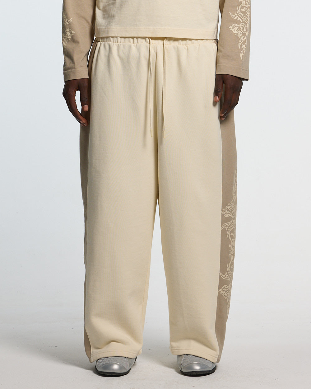 TRIBAL SWEATPANTS GREY & OFF WHITE