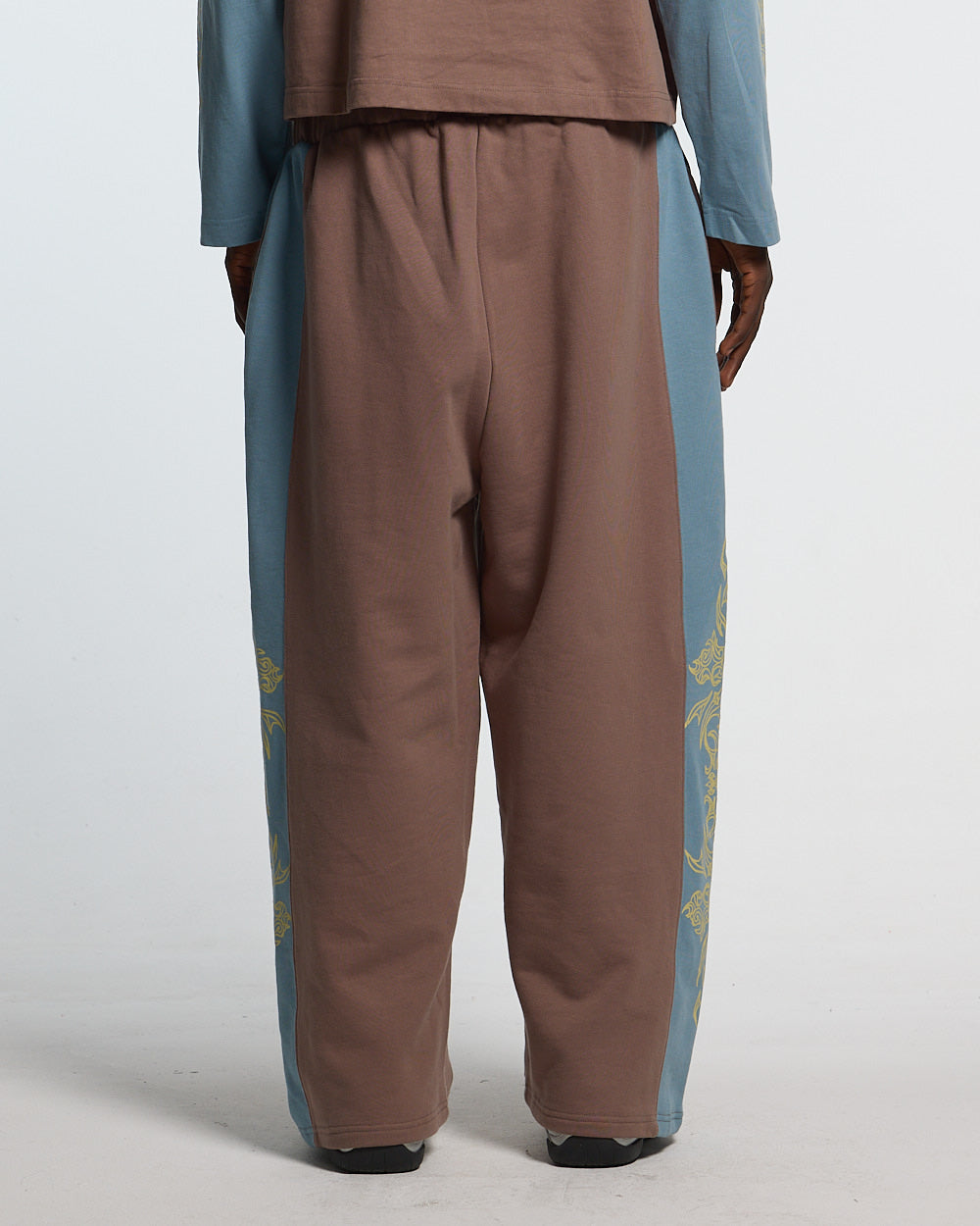 TRIBAL SWEATPANTS BROWN & BLUE