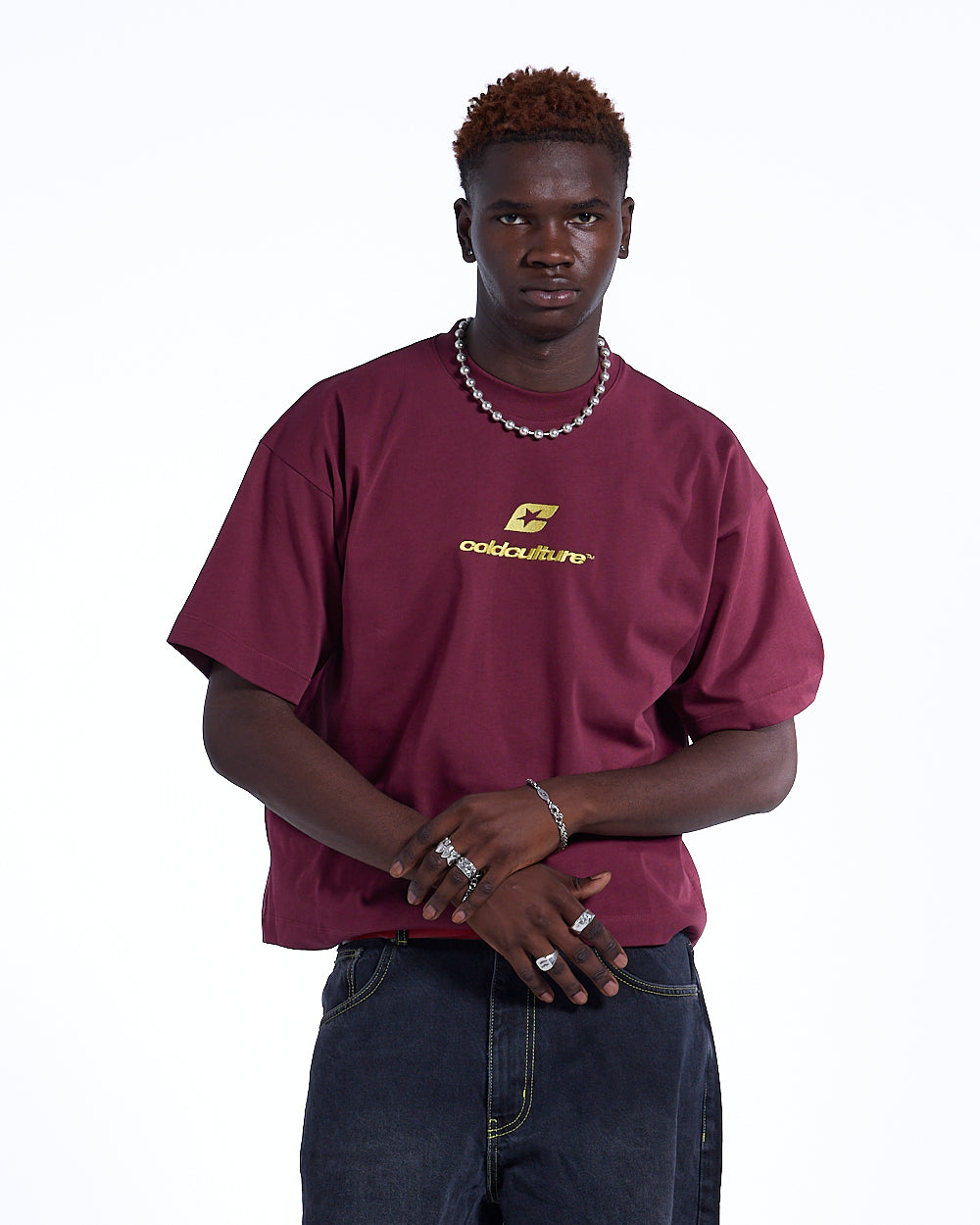 CURVED TEE BURGUNDY & YELLOW