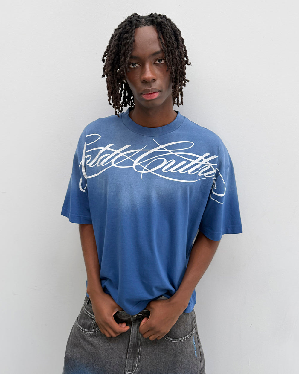 CROSSED SCRIPT TEE BLUE