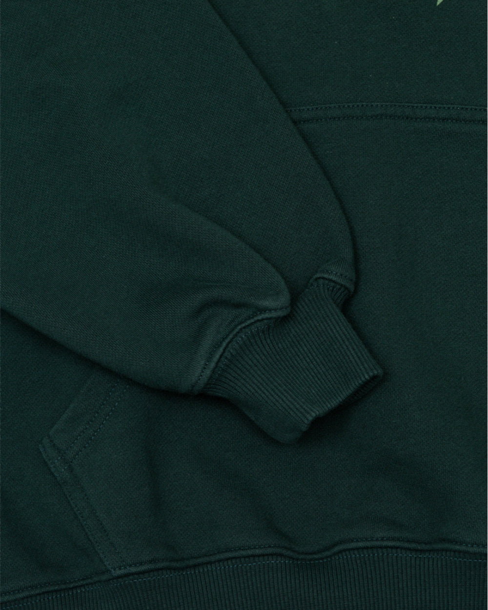 italic-stars-hoodie-evergreen11.jpg