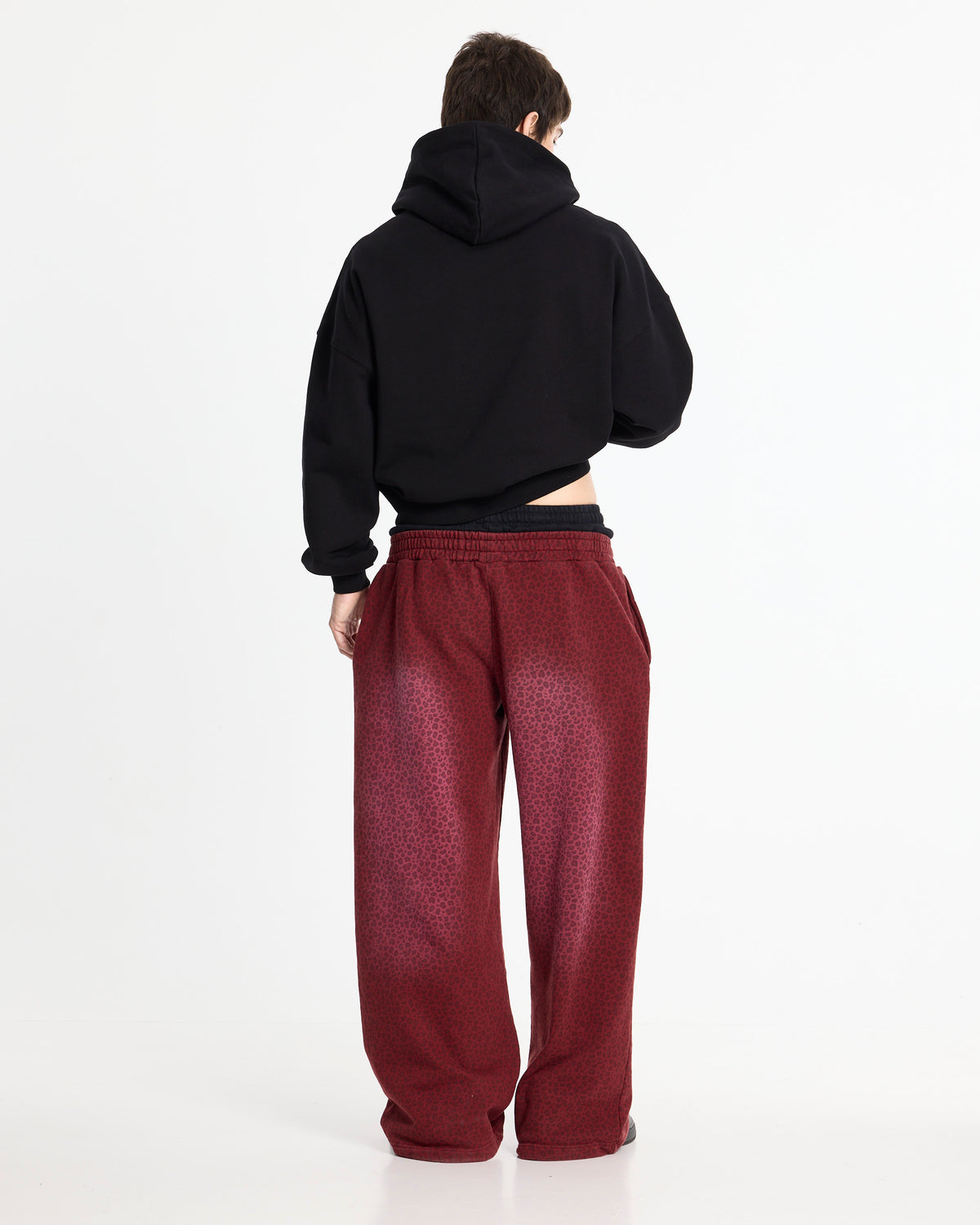 NIGHTHUNT SWEATPANTS RED - Cold Culture