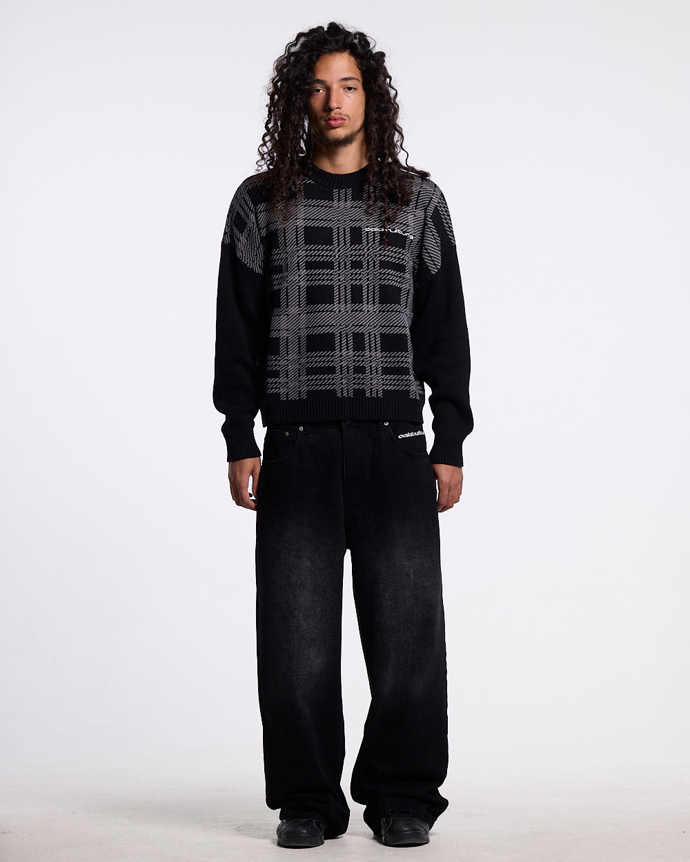 SHETLAND KNIT BLACK