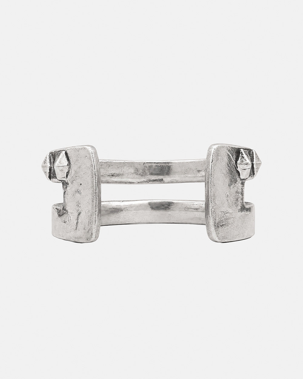 STUDDED BRACELET SILVER