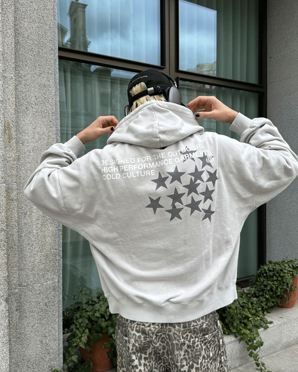 _0118_astro-hoodie3.jpg