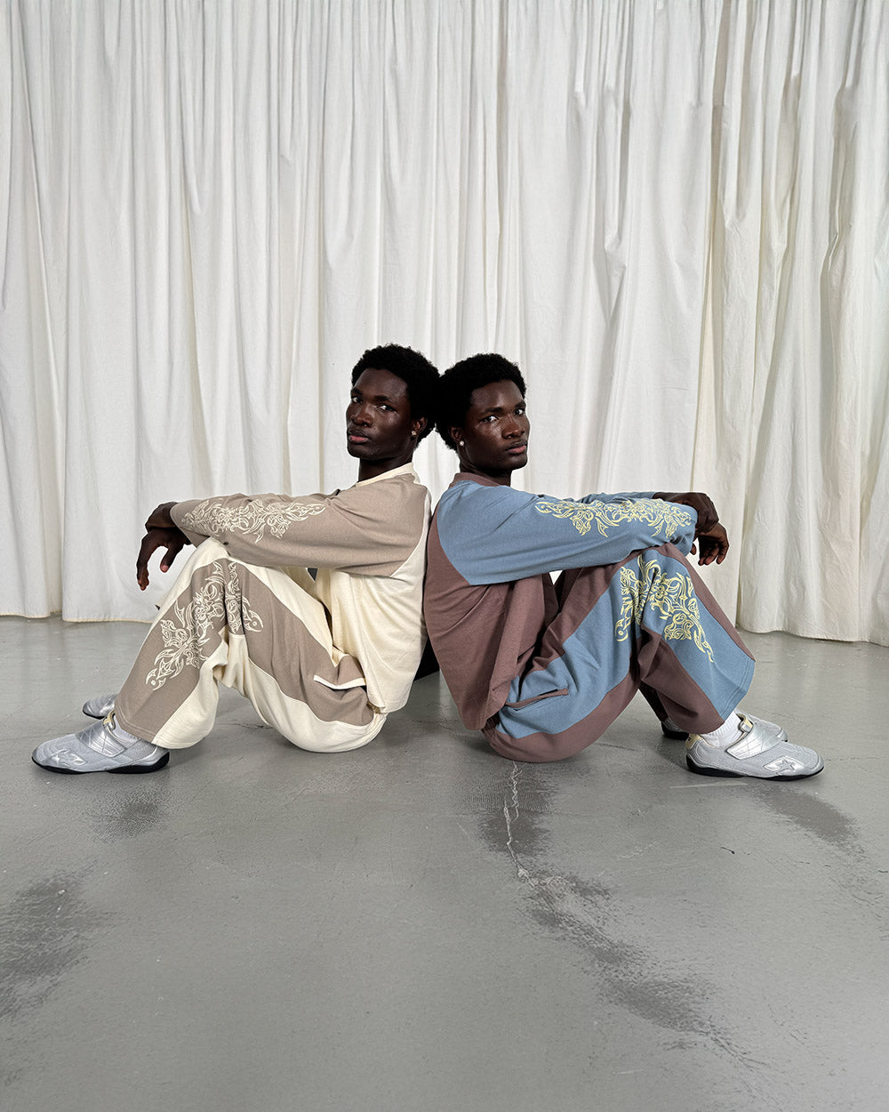 TRIBAL SWEATPANTS GREY & OFF WHITE