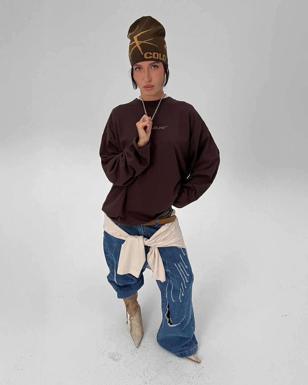 DISTRESS CURVED LONGSLEEVE BROWN