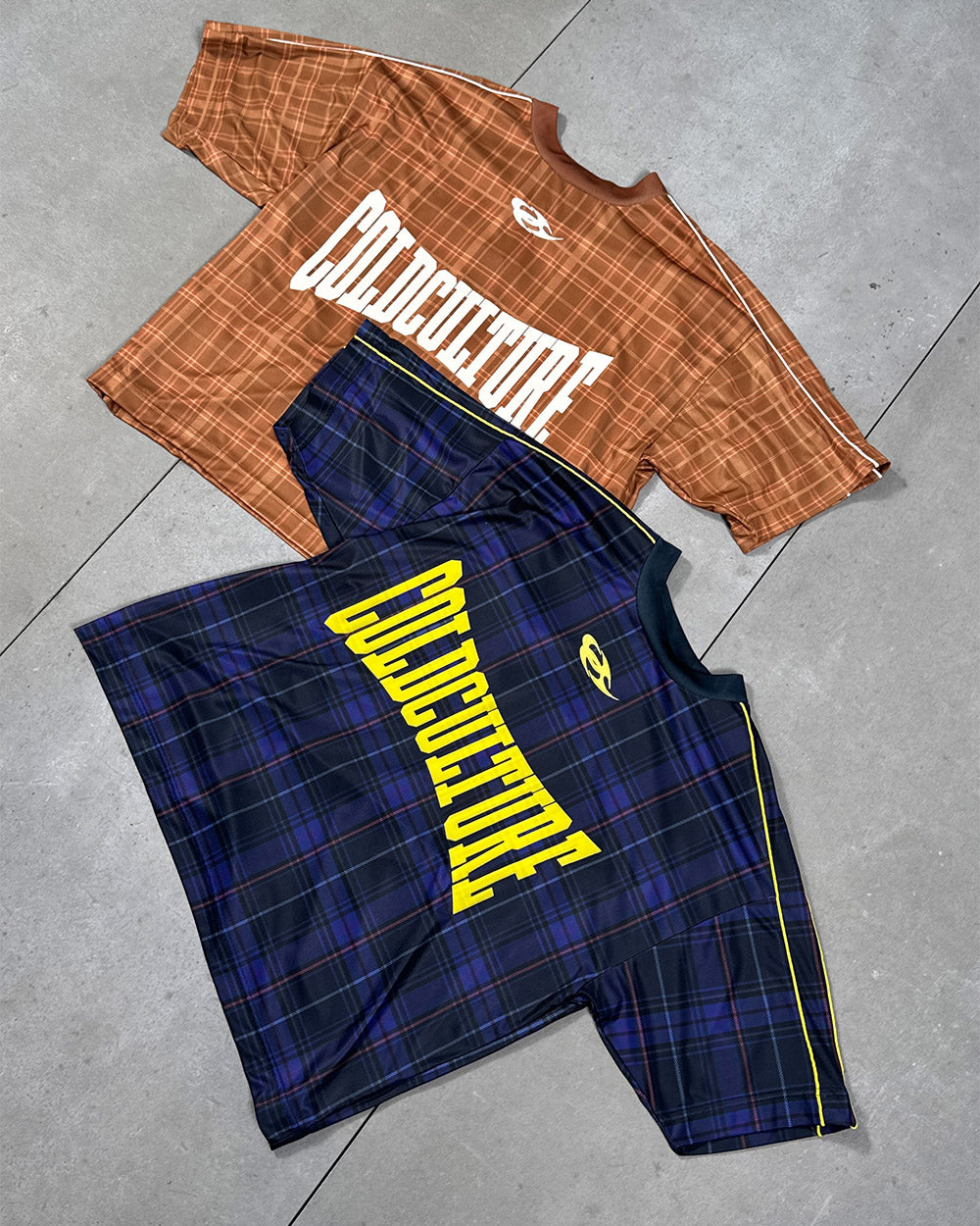 HIGHLANDS PLAID TEE DARK BLUE