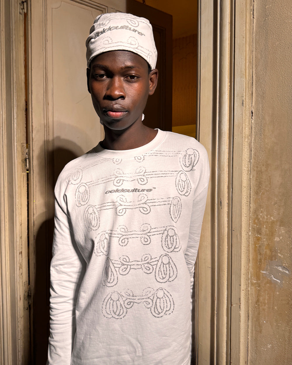 KNOTTING HILL LONGSLEEVE WHITE