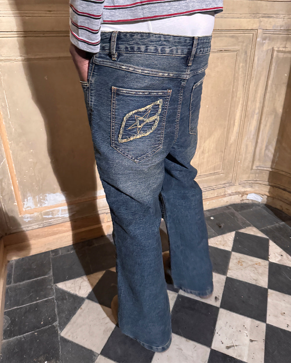 CONCRETE BOOTCUT JEANS BLUE