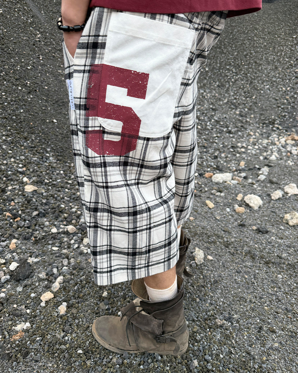 DINING CHECK JORTS BLACK