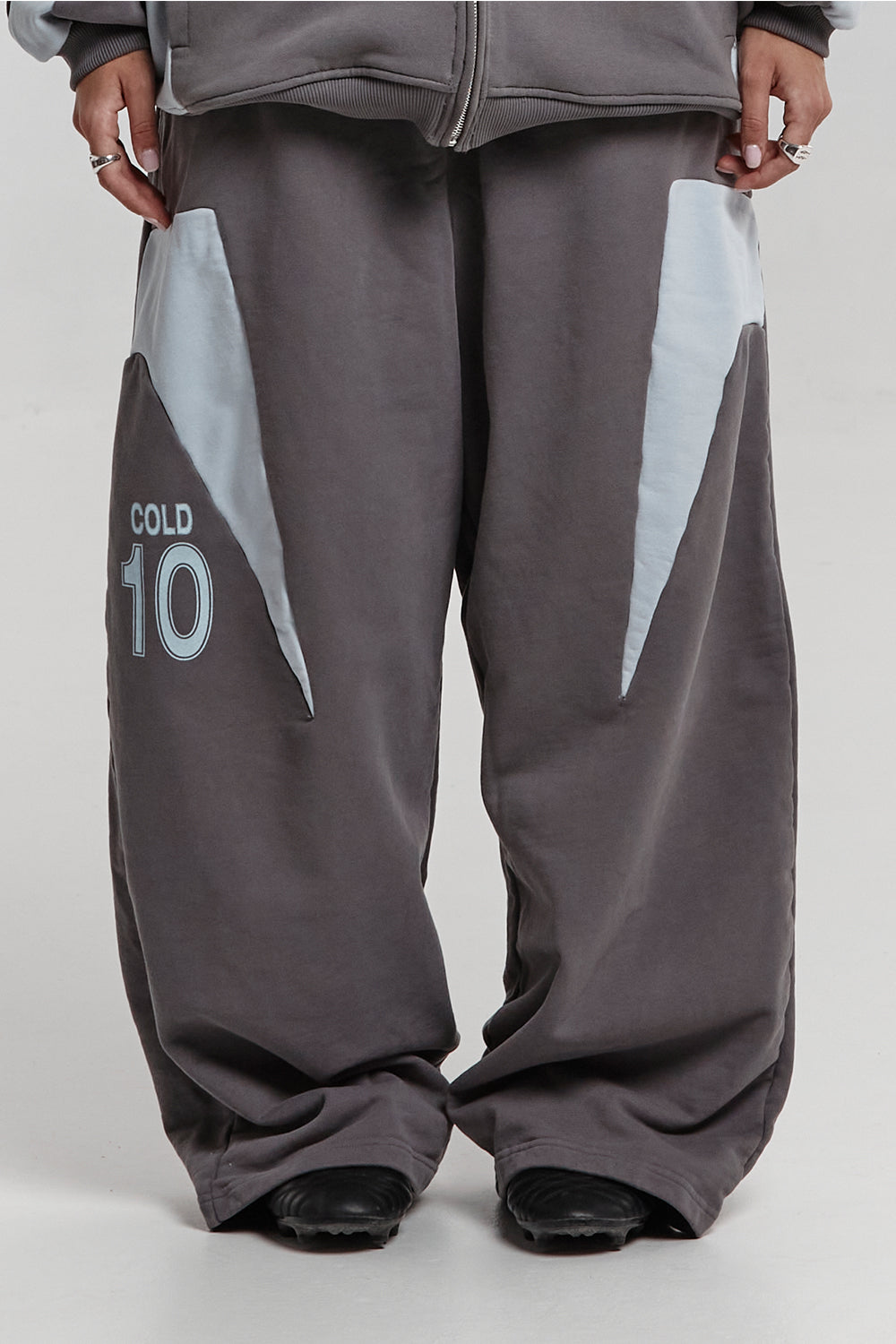 COLD TEAM EQUIPMENT SWEATPANTS HEAVY GREY