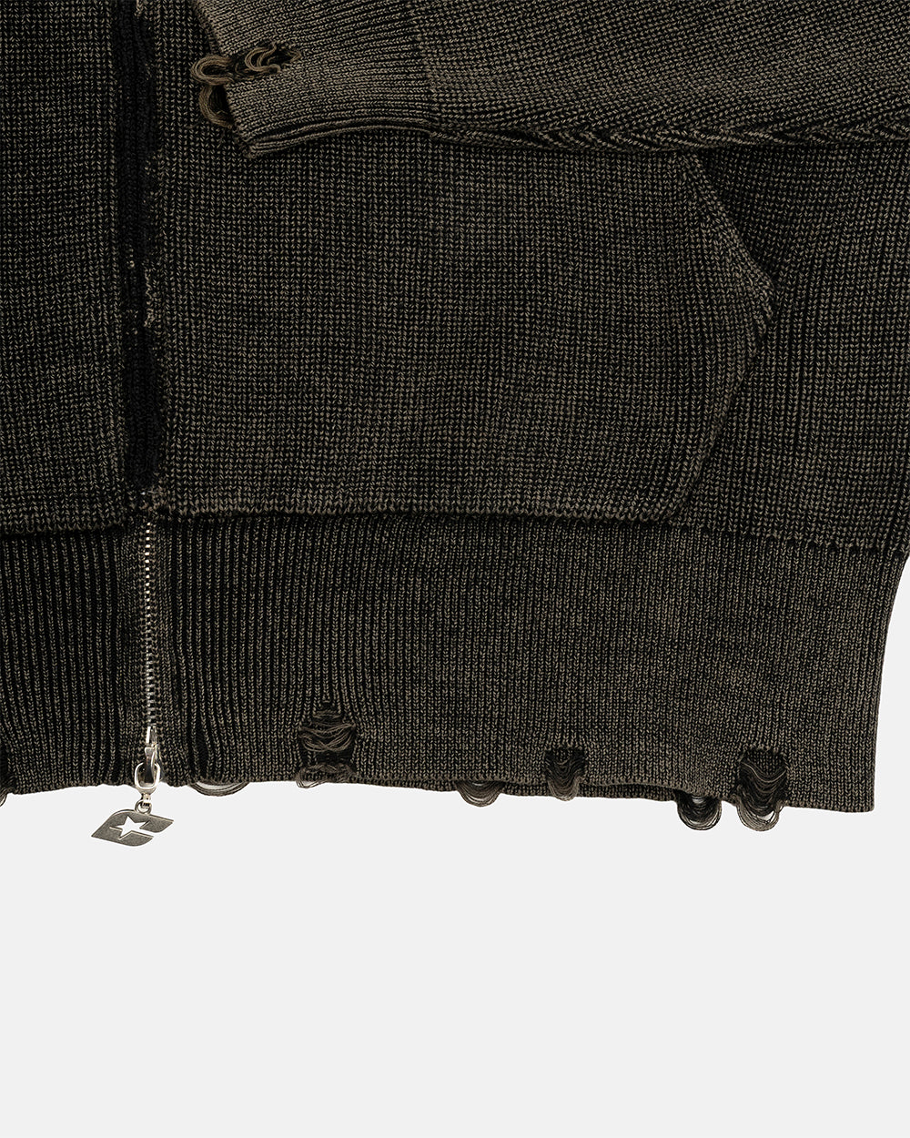 DISTRESS CURVED ZIP KNIT BLACK