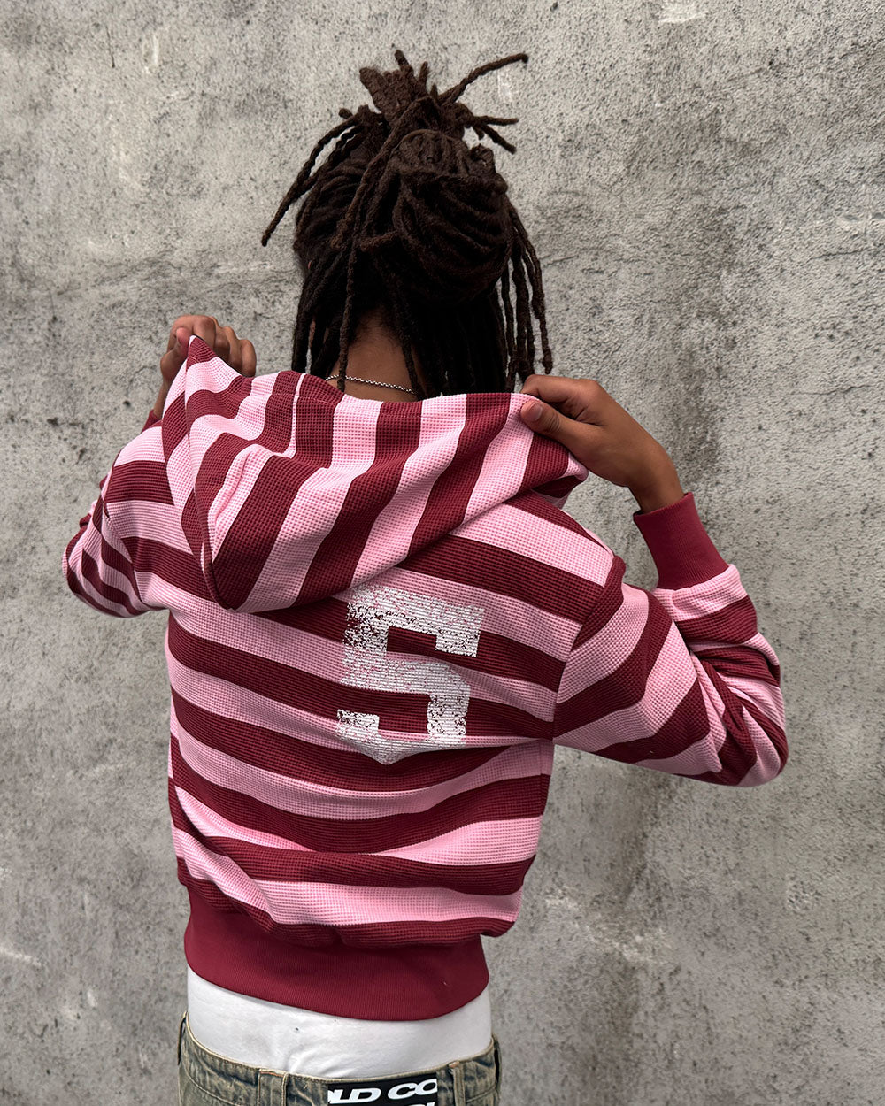 UNTRUE WAFFLE REVERSIBLE ZIP HOODIE PINK