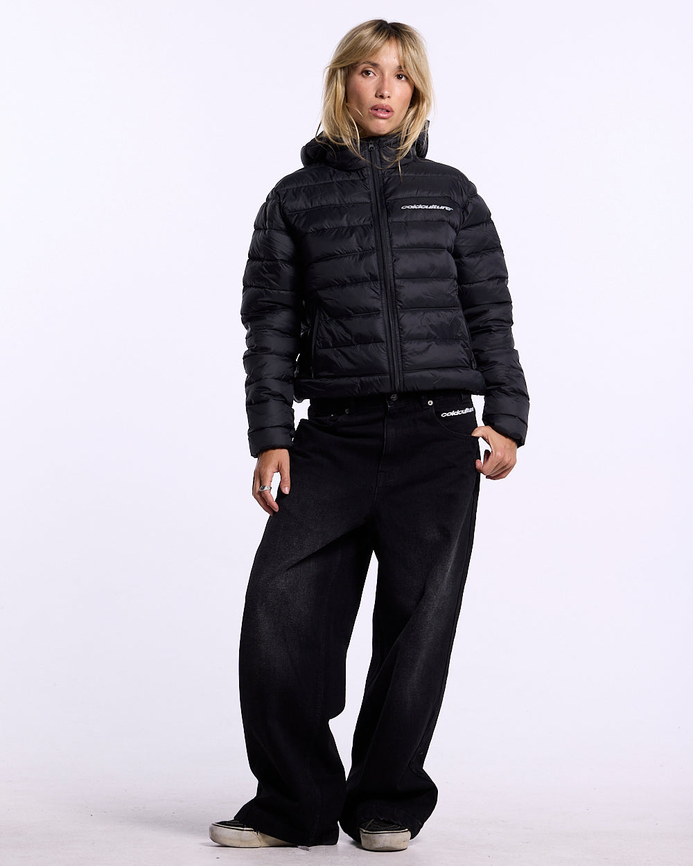 WHEEL PUFFER BLACK - Cold Culture #woman