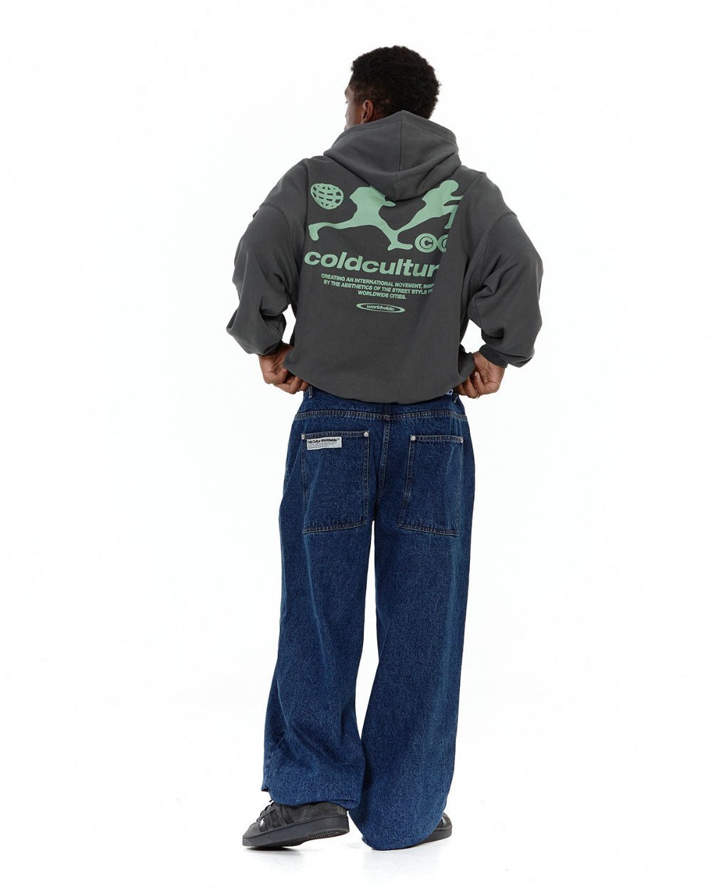 ARRIVING LATE HOODIE GREY