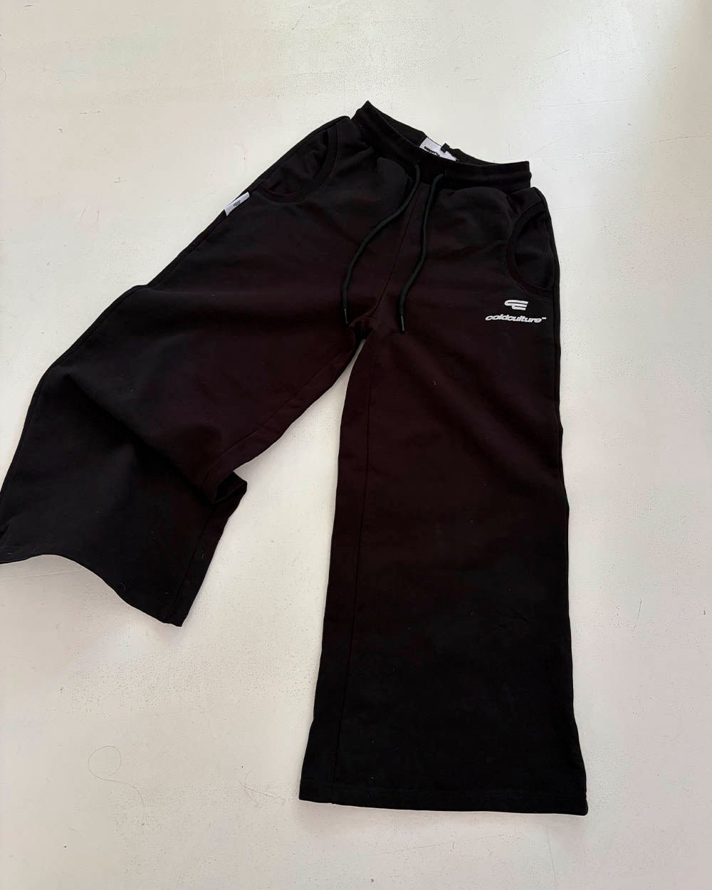 BALLET SWEATPANTS BLACK - Cold Culture