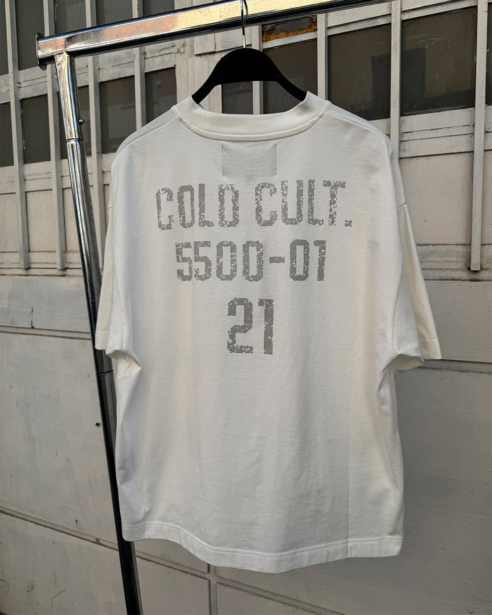 BOARDING TEE WHITE - Cold Culture