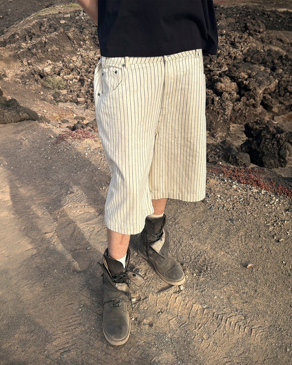 CASINO SHORT OFF - WHITE - Cold Culture