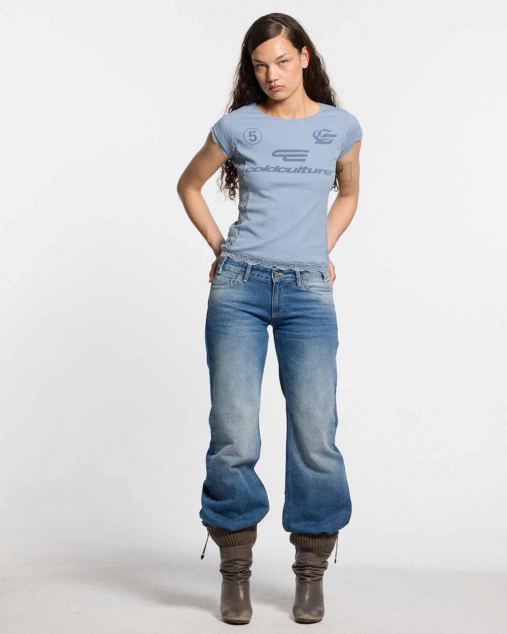 CLUB BABY TEE BABY BLUE - Cold Culture