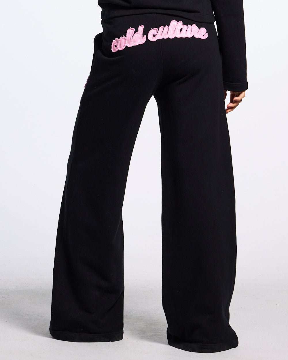 COLLEGE 55 SWEATPANTS BLACK - Cold Culture