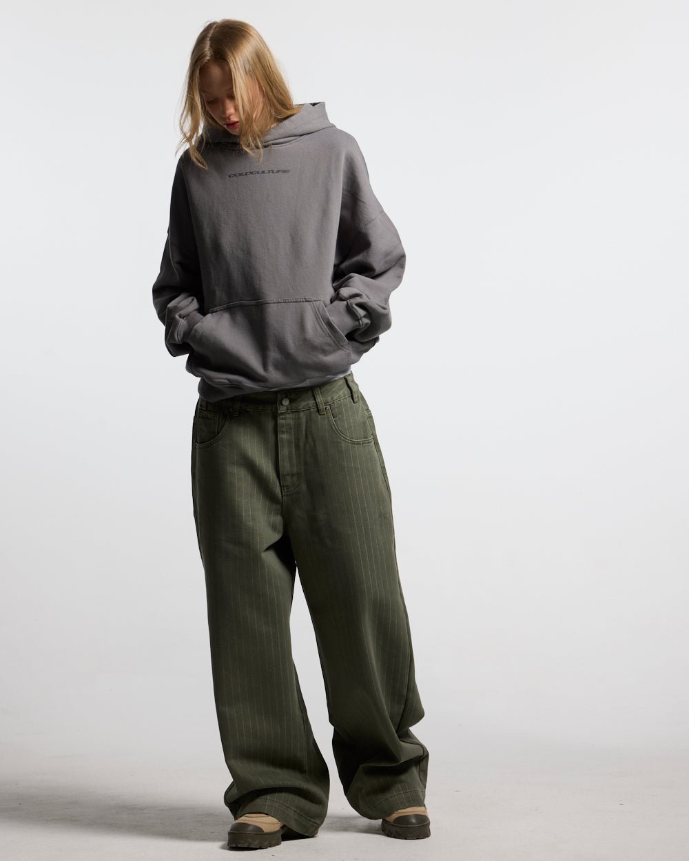 COSMOS ARC HOODIE SMOKEY GREY - Cold Culture #woman