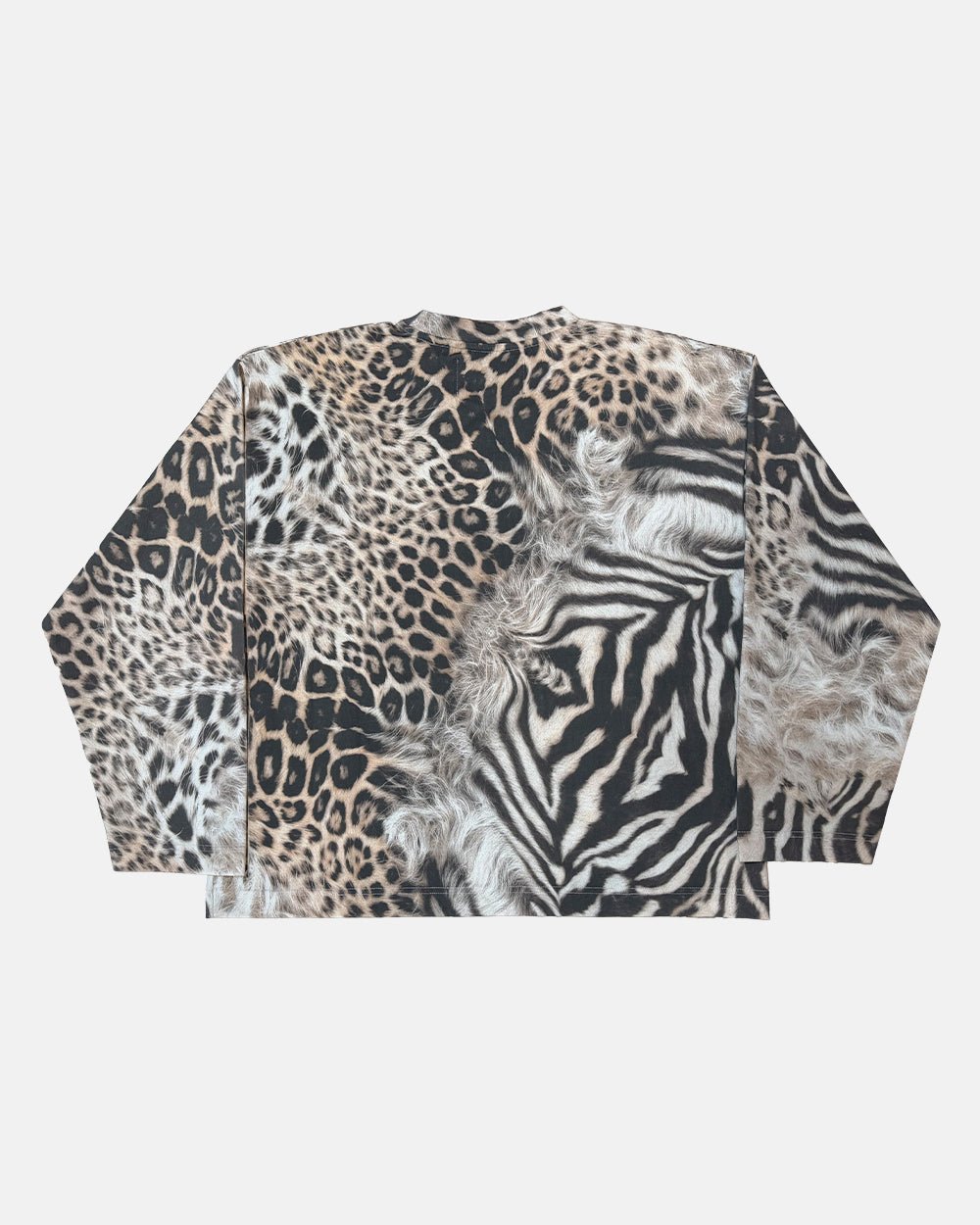 CROSSED SCRIPT LONGSLEEVE LEOPARD - Cold Culture